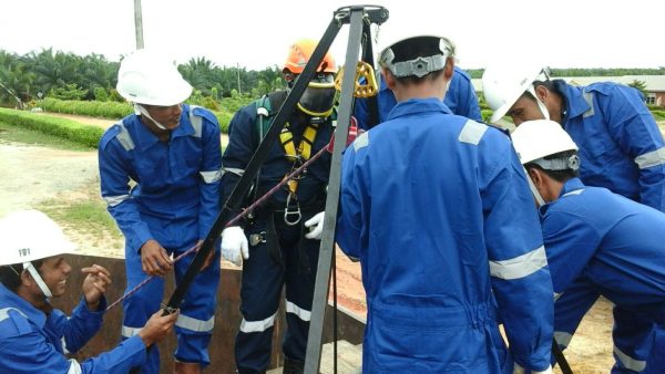 Training Petugas K Utama Ruang Terbatas Indonesia Safety Center