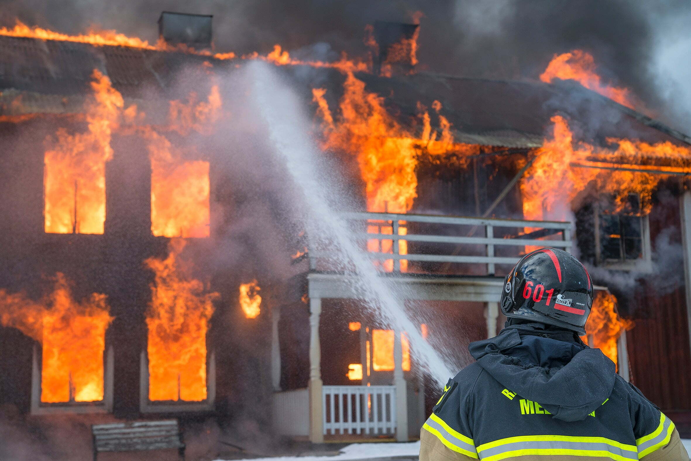 Tips Mencegah Kebakaran di Rumah dan Tempat Kerja